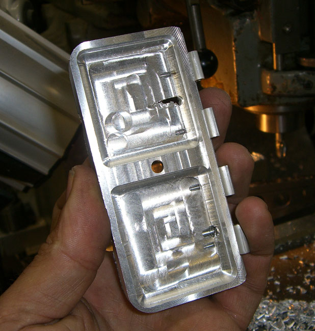 AAS Prototype production

Inside of lid showing Milling Error, caused by slovenly measurement technique.