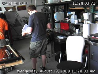 1250695687.jpg 